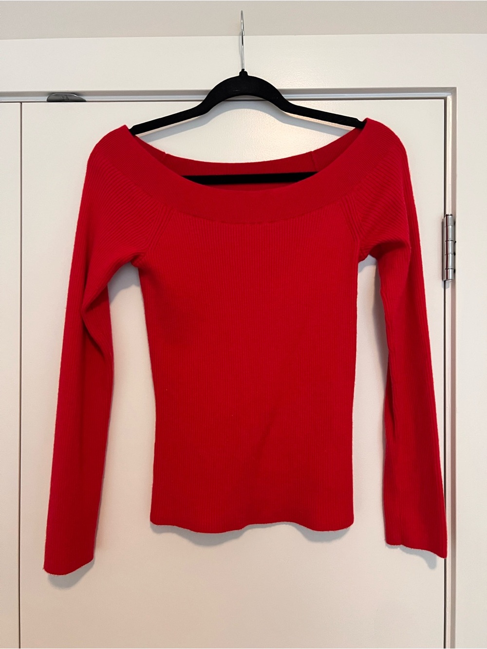 GAP Red Ribbed Long-Sleeve Off-Shoulder Top